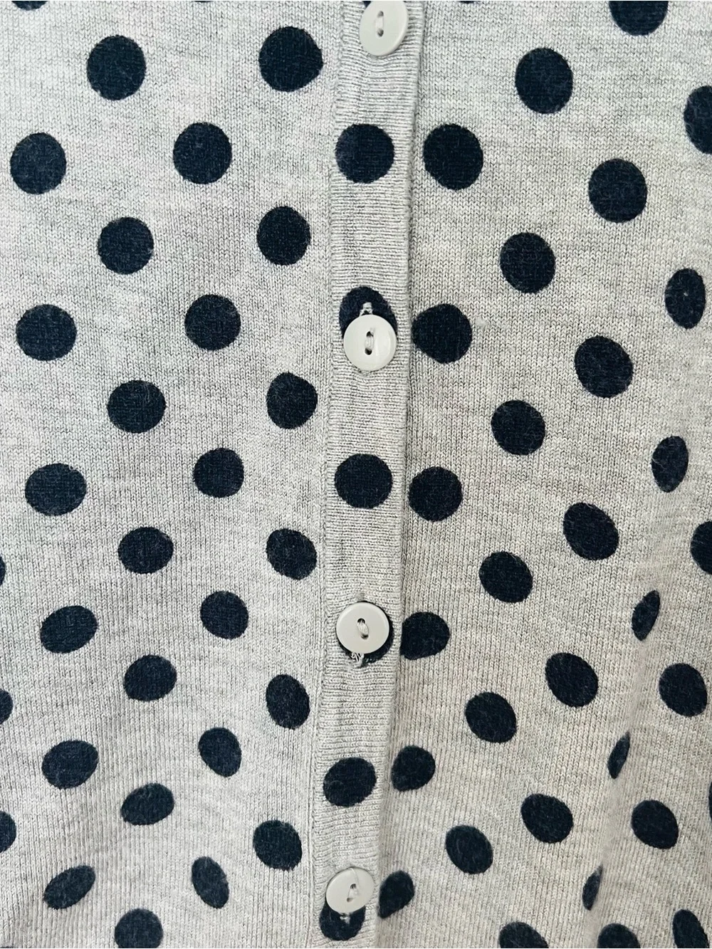 ✨ Verve Ami Light Gray Polka Dot Knit Top M Pinup Fun & Flirty Retro Vibes